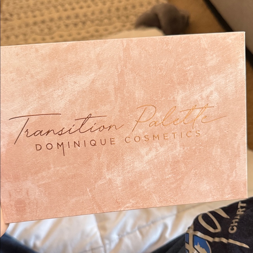 Dominique Cosmetics Transition Palette in Blush Pink